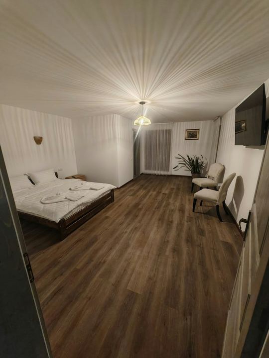 Dormitor cu fotolii